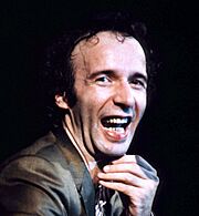 Benigni2 (cropped)