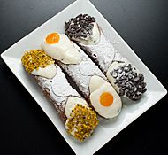 Cannoli siciliani (7472226896)