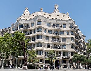 Casa Milà, general view