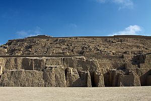 Huaca Pucllana Miraflores.jpg