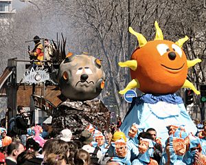 Marseille-carnival-sun-and-moon