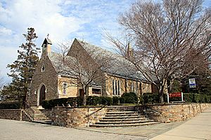 Oyster Bay Christ Church Exterior