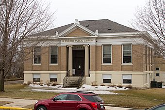 2013-0408-GlenwoodPublicLibrary.jpg