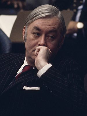 Daniel Patrick Moynihan in 1976.jpg