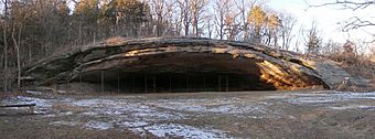 Graham Cave panorama 20090131.jpg