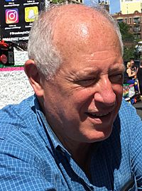 Pat Quinn Chicago Pride Parade 2018 (cropped)