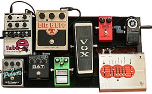 Pedalboard (995939579)-2