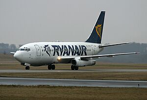 Ryanair 737-200 EI-CKS