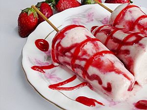 Strawbeerry kulfi