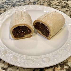 Fig rolls (homemade).jpg