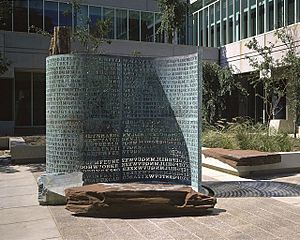 Kryptos sculptor