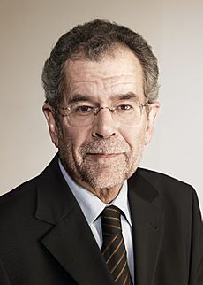 Alexander Van der Bellen1