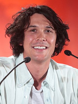 Bob Morley (27468730956) (cropped).jpg