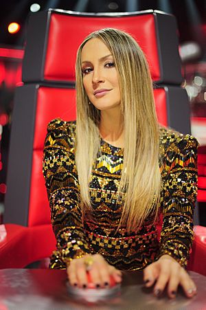 Claudia Leitte no The Voice Brasil 2012.jpg