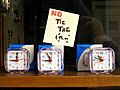 Clocks no tic tac