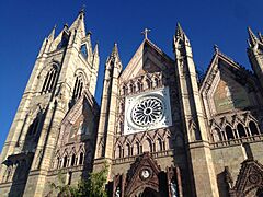 Fachada templo expiatorio GDL