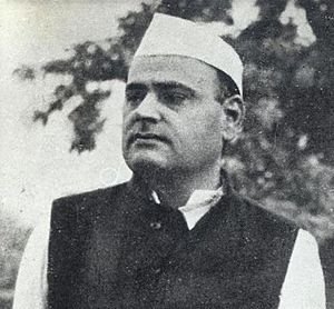 Feroze Gandhi before 1950s.jpg