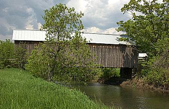 HOWE COVERED BRIDGE.jpg