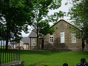 Liff Primary School - geograph.org.uk - 21402