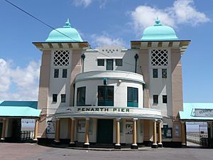 Penarth pier frontage