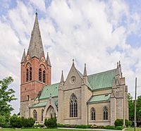 Sankt Nicolai kyrka May 2014.jpg