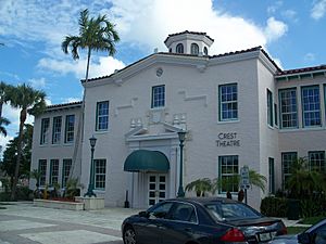 Delray Beach FL Delray Beach Schools Crest Thtr02