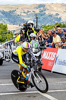 Egan Bernal crono California