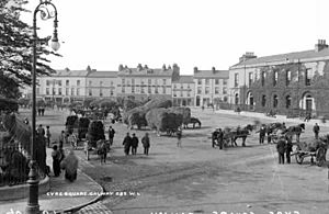 Eyre Square, Galway City (5785190759)