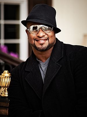 Lamon Brewster at Agalarov Estate.jpg