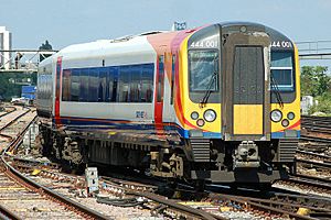 SWT 444001 Clapham Junction.jpg