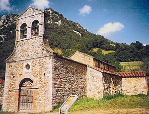 Santo adriano de Tuñon.jpg