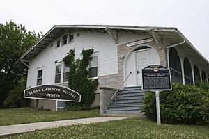 Susan LaFlesche Picotte Hospital WalthillNE