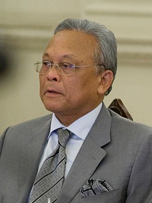 Suthep Thaugsuban 2010.jpg