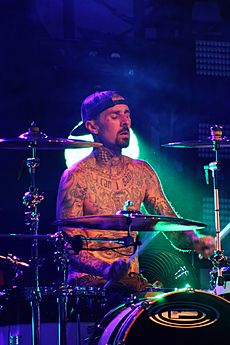 Travis Barker (28132648375)