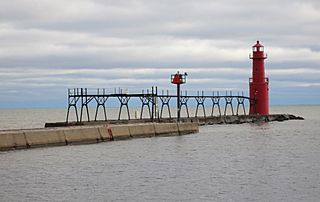 Algoma Pierhead 2015.12