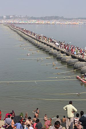 Allahabad Kumbh Mela 2013 by shak.on.jpg