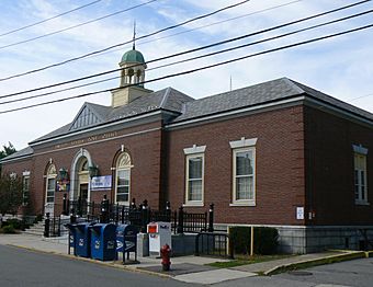 ArlingtonMA PostOffice.jpg