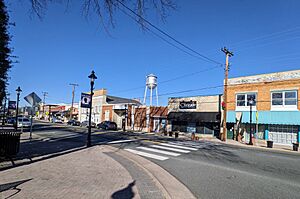 Main Street, Downtown Louisa