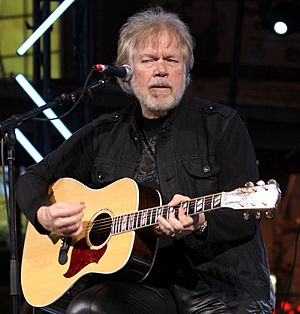 Randy Bachman cropped.jpg