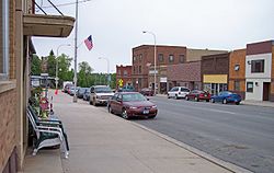 Main Avenue in downtown Red Lake Falls in 2007