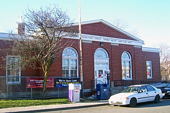 Spring Valley, NY, post office.jpg