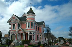 The Pink Lady in Eureka