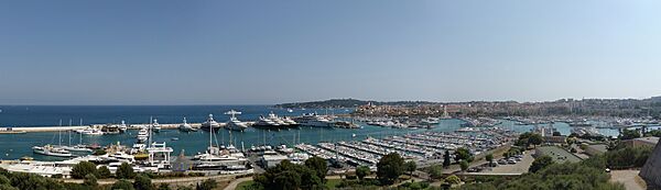 Antibes Port Vauban 01