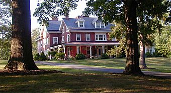 Cameron Estate Inn.jpg