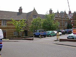 Croyland Abbey, Wellingborough - geograph.org.uk - 182517