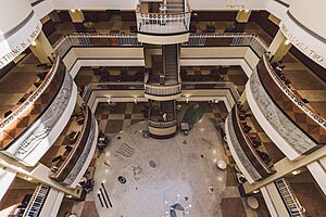 Inside the UTSA BSE Building