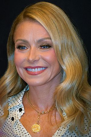 KellyRipa2023.jpg