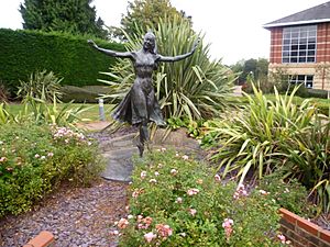 Margot Fonteyn, Reigate - geograph-3129335