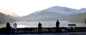 Sunrise over Snowdonia. (15946893737)