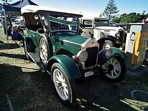 1923 Wolseley Fifteen tourer RF